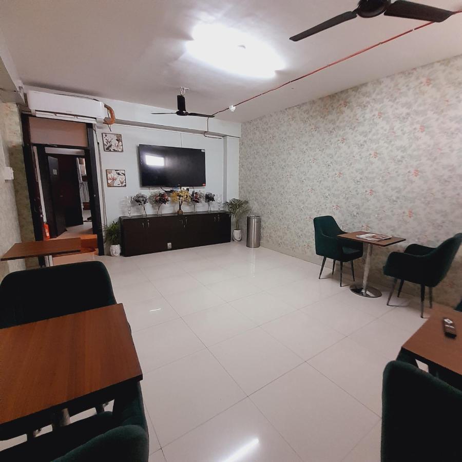 Homestay Ac Dormitory Új-Delhi Kültér fotó