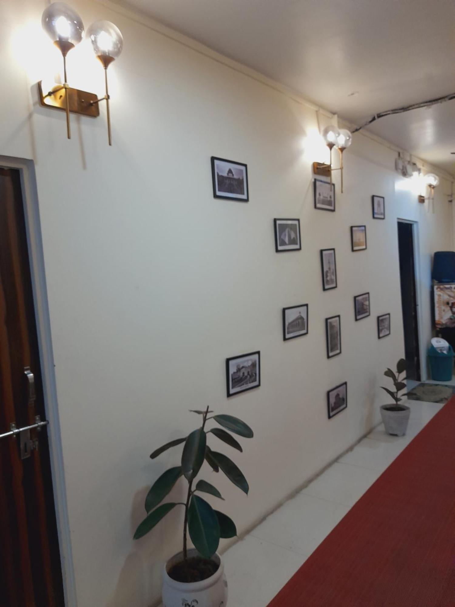 Homestay Ac Dormitory Új-Delhi Kültér fotó