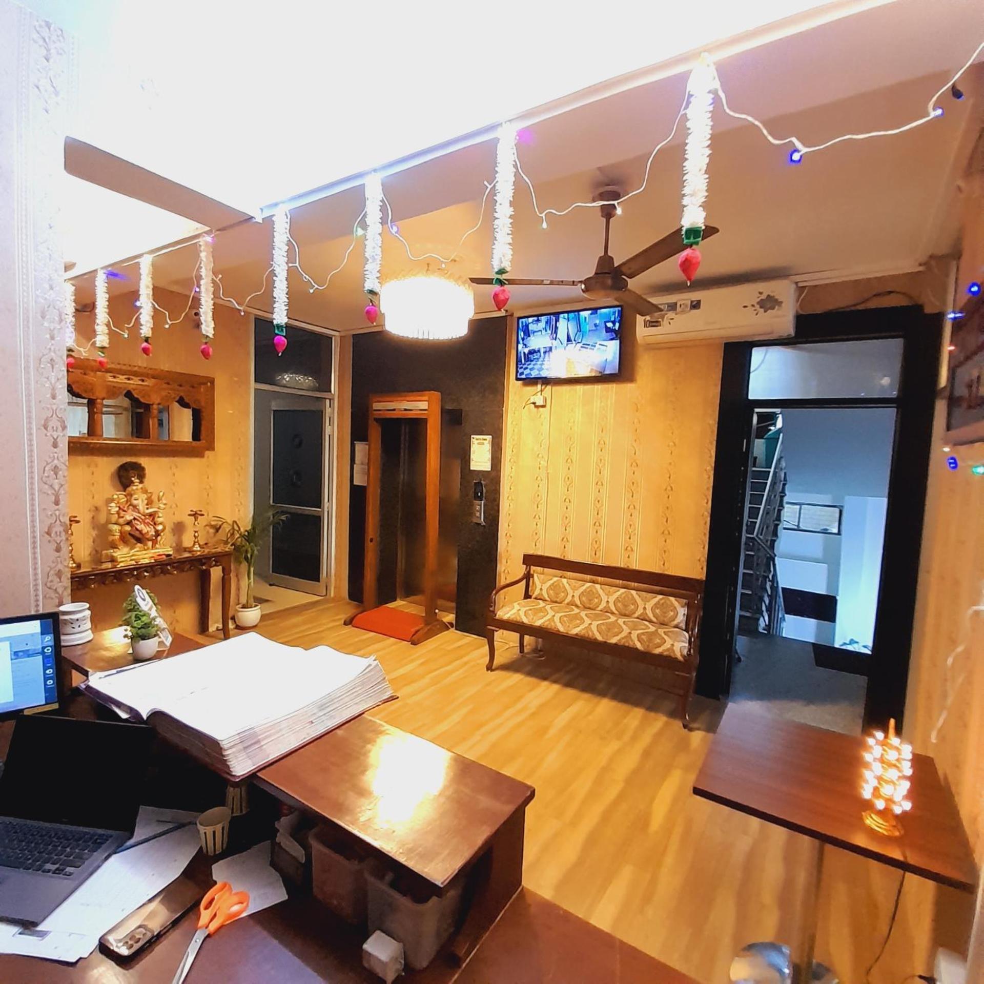 Homestay Ac Dormitory Új-Delhi Kültér fotó